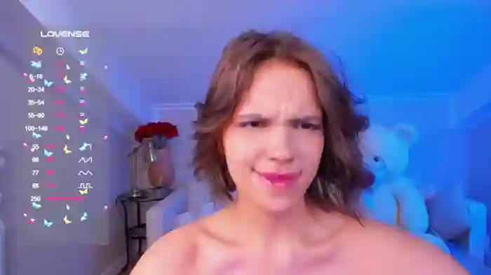 adalyn_glow
