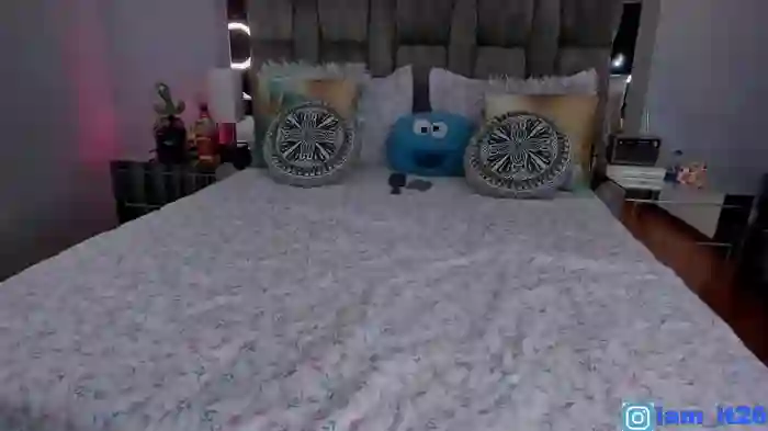 mirandacollins_