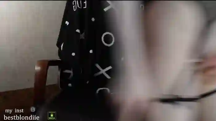 bestblondiiecb