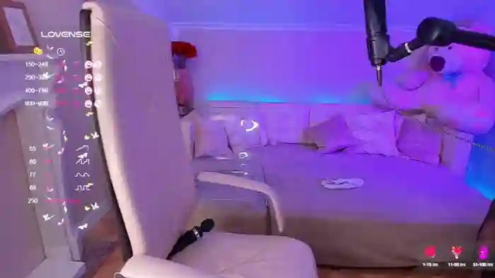 adalyn_glow