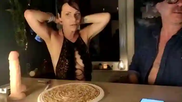 frau_nina