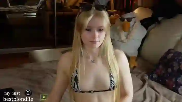 bestblondiiecb