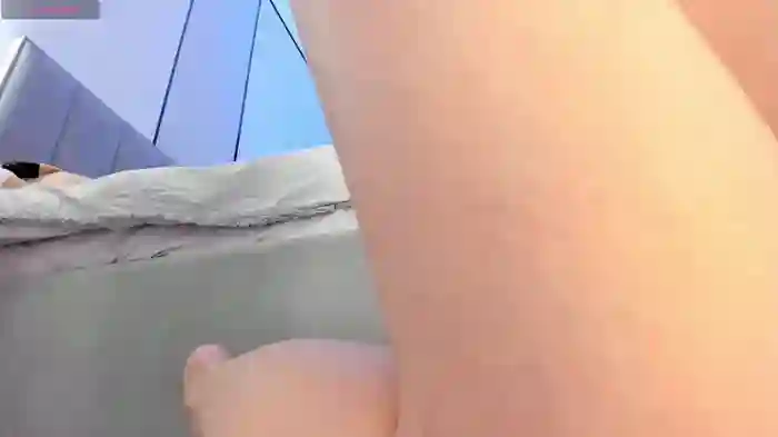 naomi_52