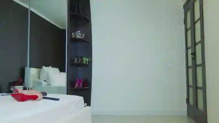 hefner_girl