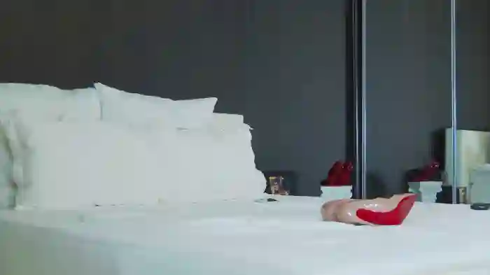 hefner_girl