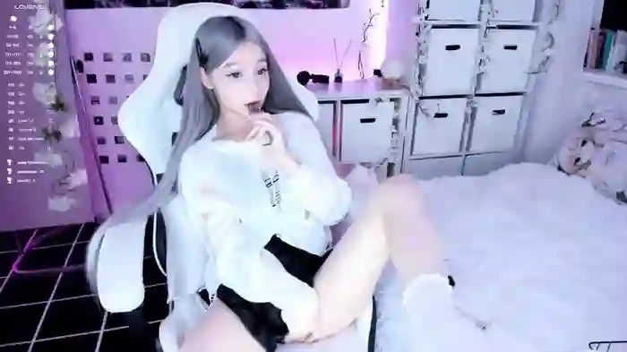 lily_weep