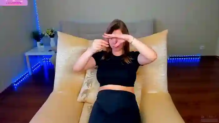 queen_chlloe
