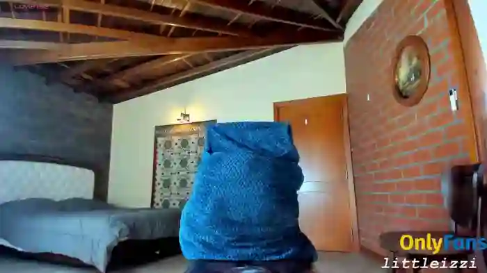little_izzi