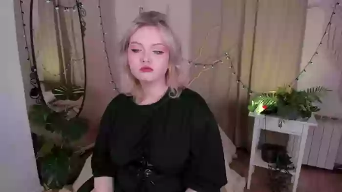 Mira_Bell