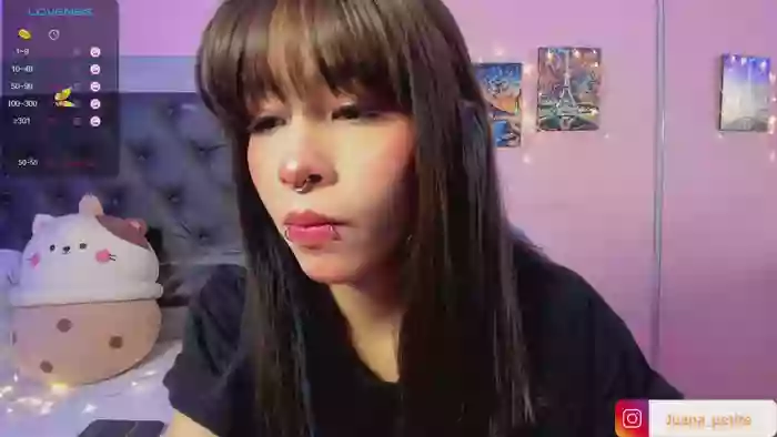 juana_petite_
