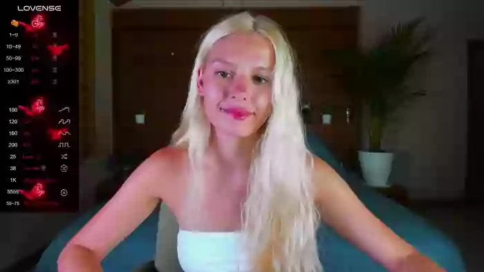 Nensi_blond