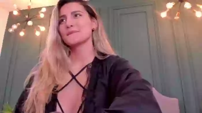 bella-jonnes