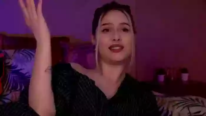 bella-lloyd