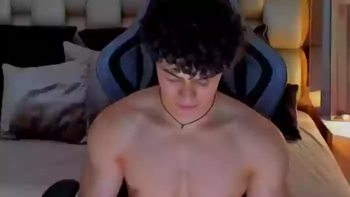 travis-lewis