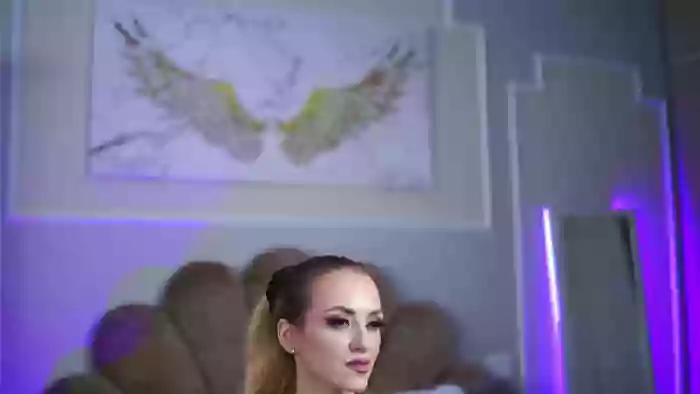 ava-reeves