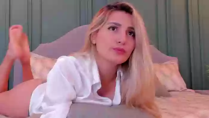 bella-jonnes