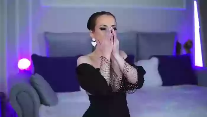 ava-reeves
