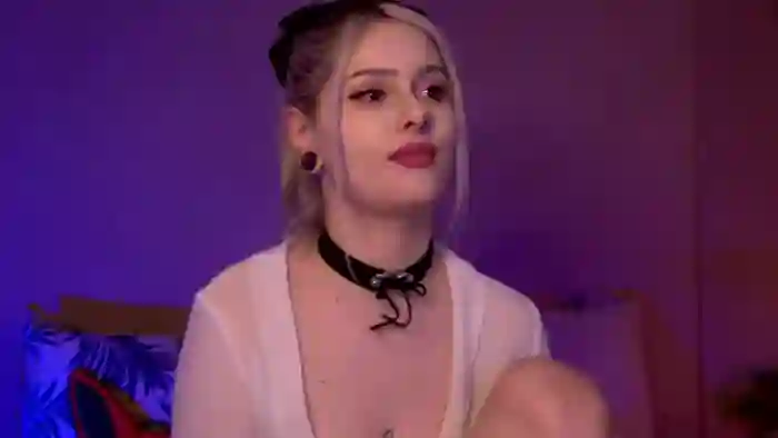 bella-lloyd