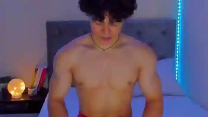 travis-lewis