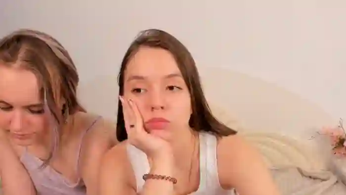 odelia-farlow-and-odelina-gummer