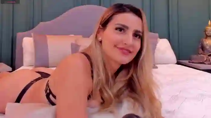 bella-jonnes