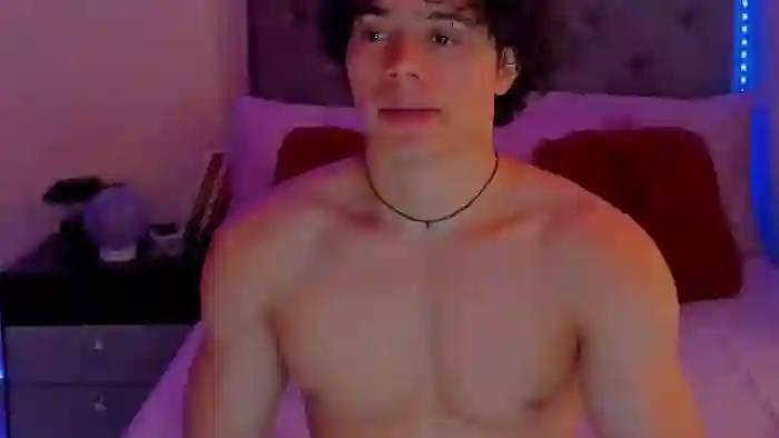 travis-lewis