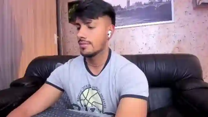 aaron-stark