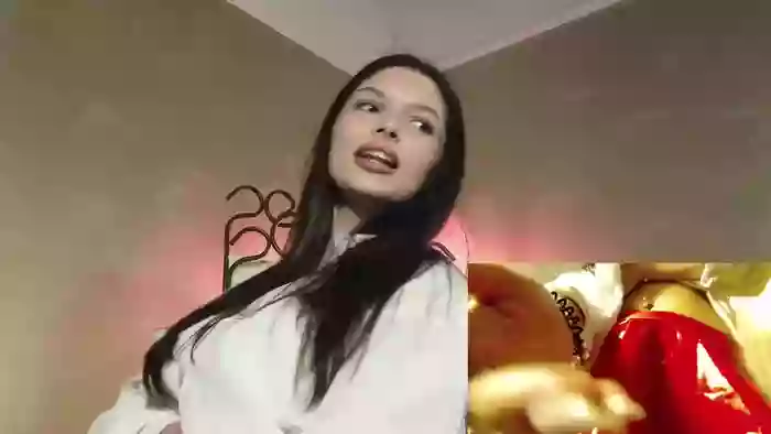 NicoleDivine