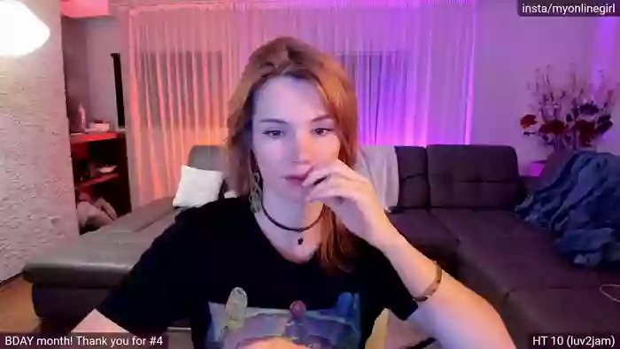 OnlineGirl_
