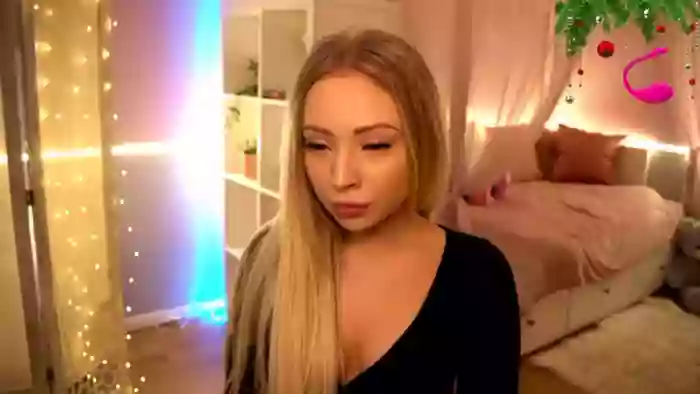 Blondebbygirl