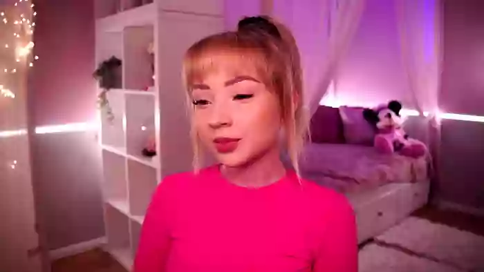 Blondebbygirl