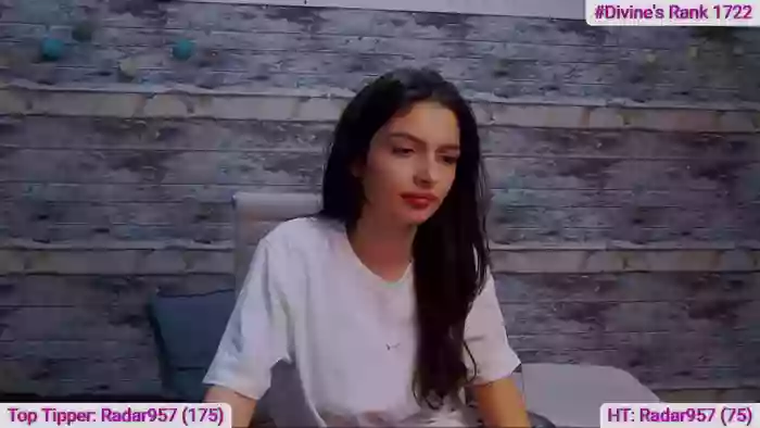 NicoleDivine