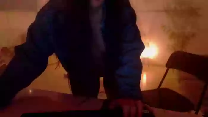 PoppyNaked