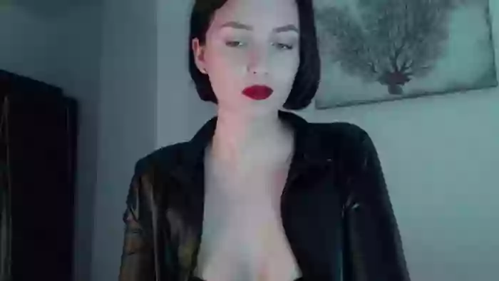 Red_Lips_Girl