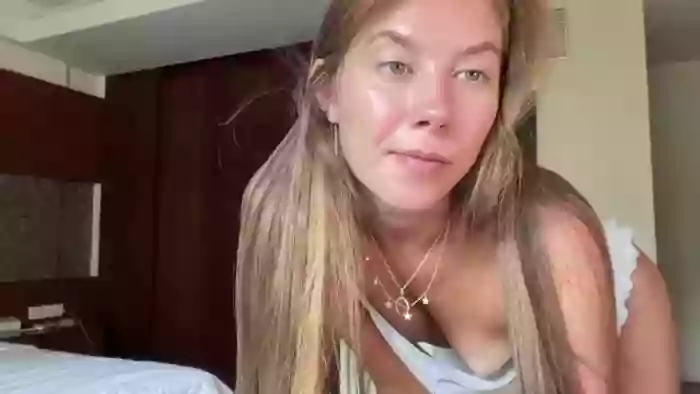 BaliSurfGirl