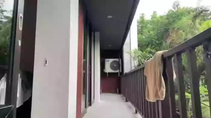 BaliSurfGirl