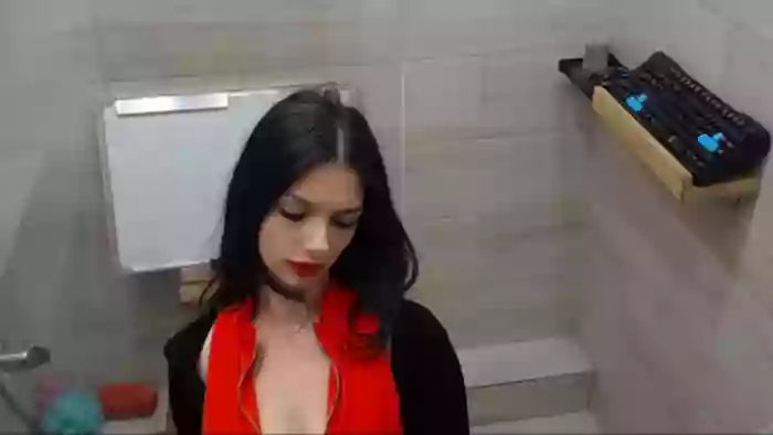 NicoleDivine