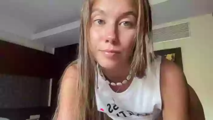 BaliSurfGirl