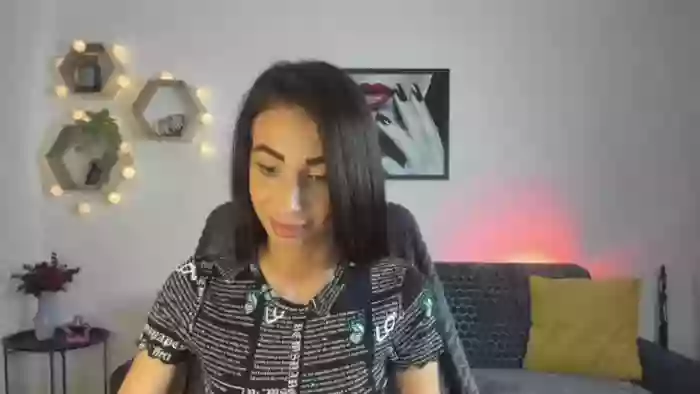 Adria_Rae18