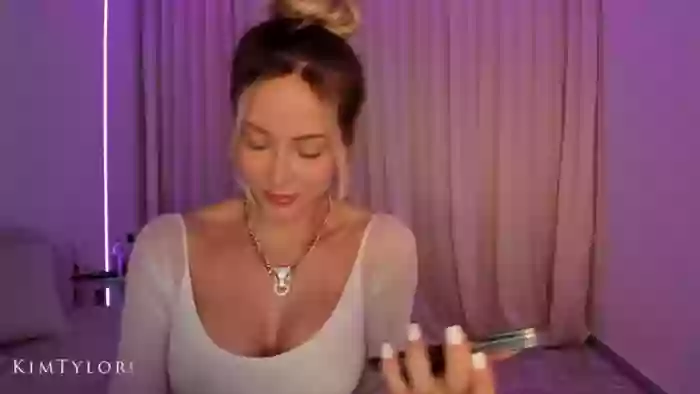KimTylor_