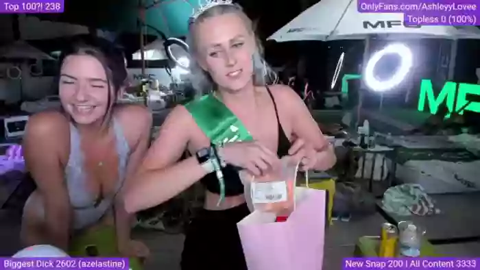 AshleyyLovee