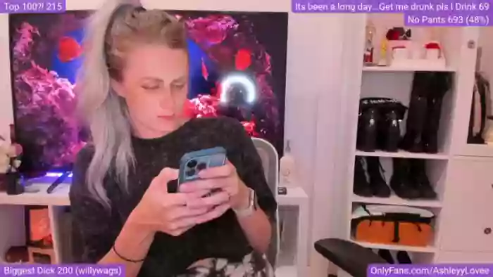 AshleyyLovee