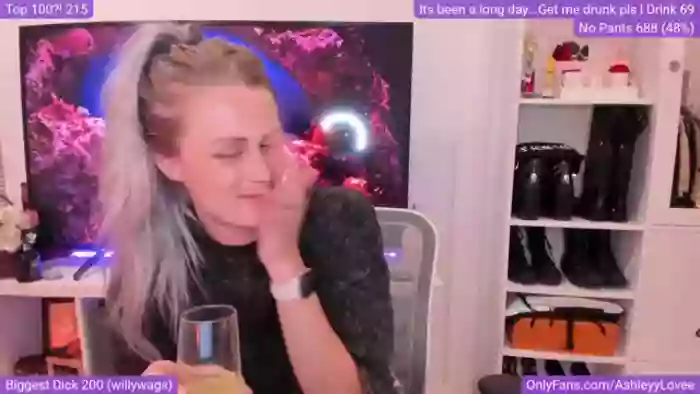 AshleyyLovee