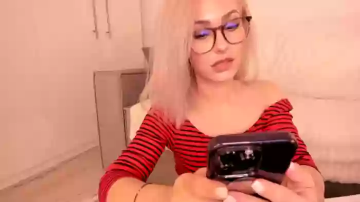Simi__