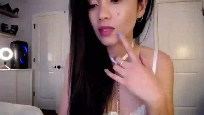 AsianLuv_4U