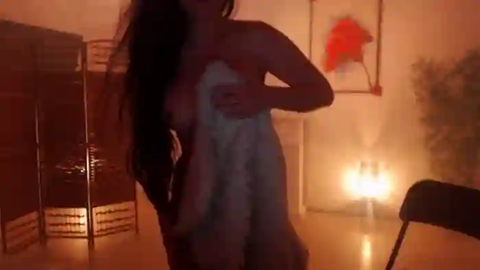 PoppyNaked