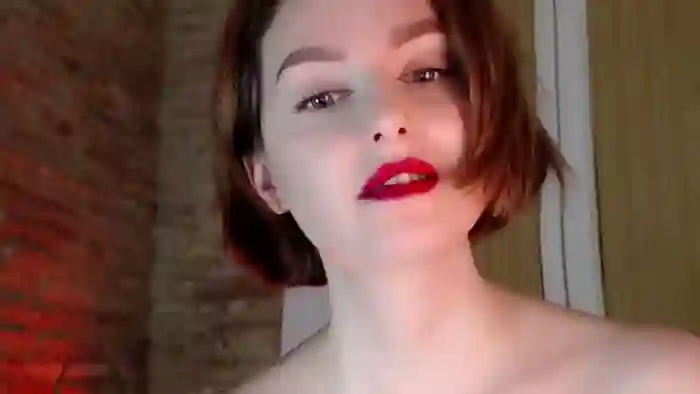 Red_Lips_Girl