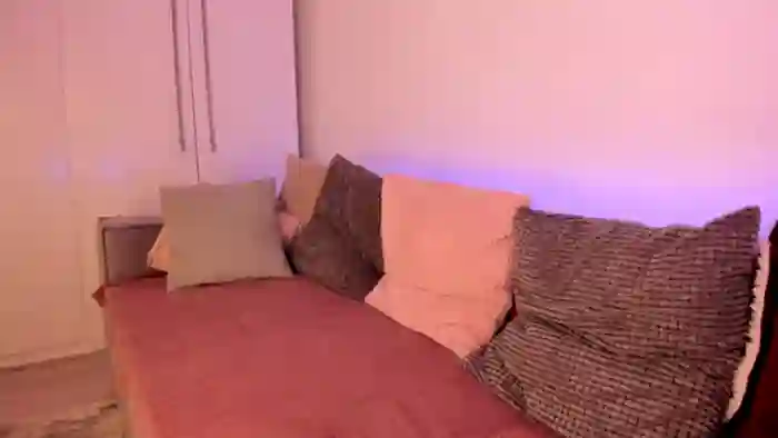 Simi__