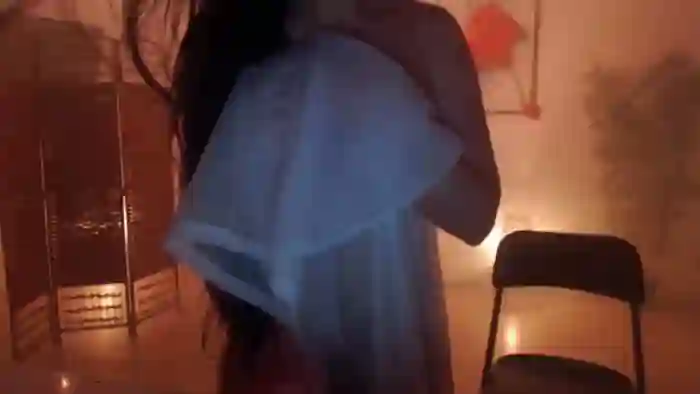 PoppyNaked