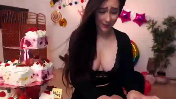 PoppyNaked